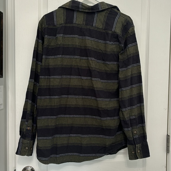 Men’s Long Sleeve Plaid - Picture 4 of 7